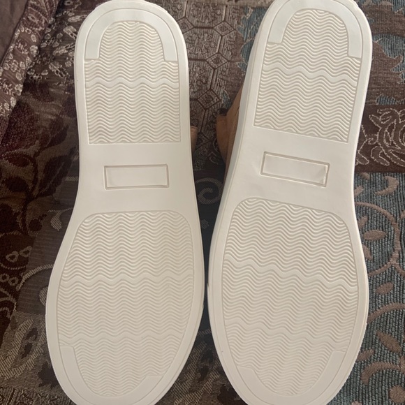 Ladies Shoes - Picture 5 of 5